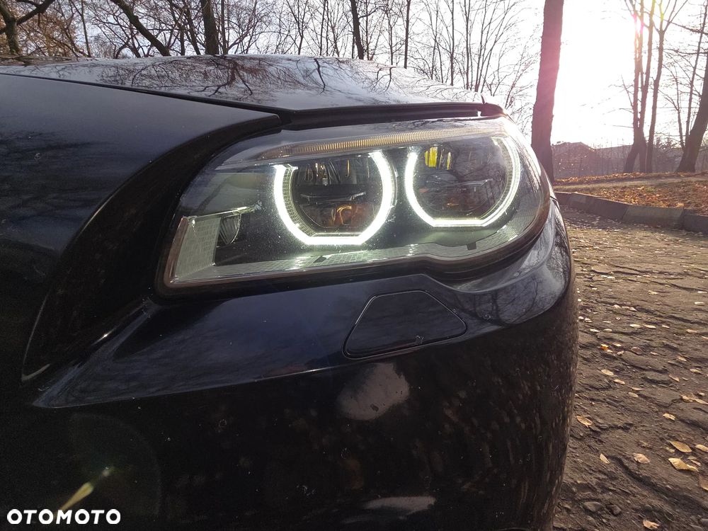 BMW Seria 5 520d - 14