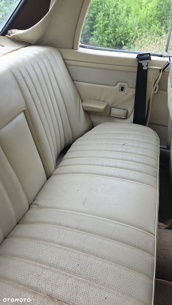 Mercedes-Benz 280 - 9