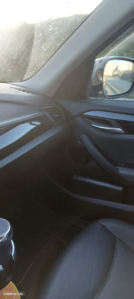 BMW X1 xDrive20d - 11