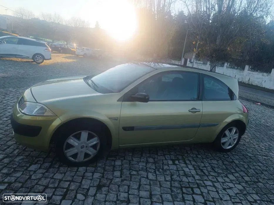 Renault Mégane 1.5 dCi Dynamique - 6
