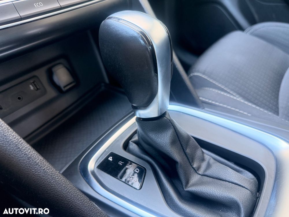 Renault Megane Blue dCi 116 EDC Intens - 4