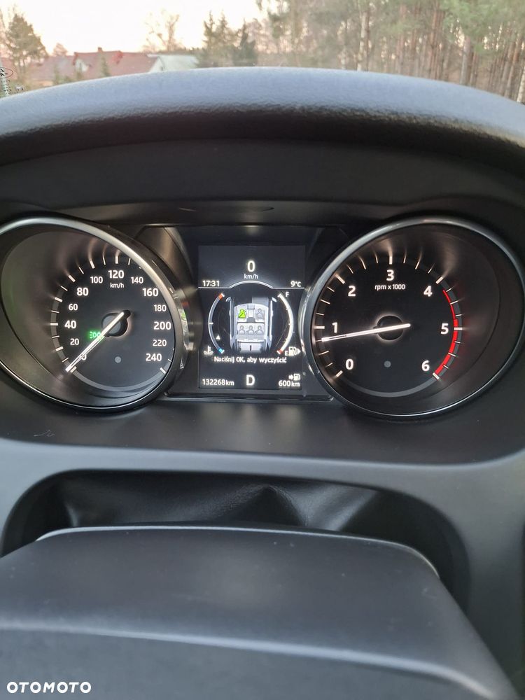 Land Rover Discovery Sport - 18