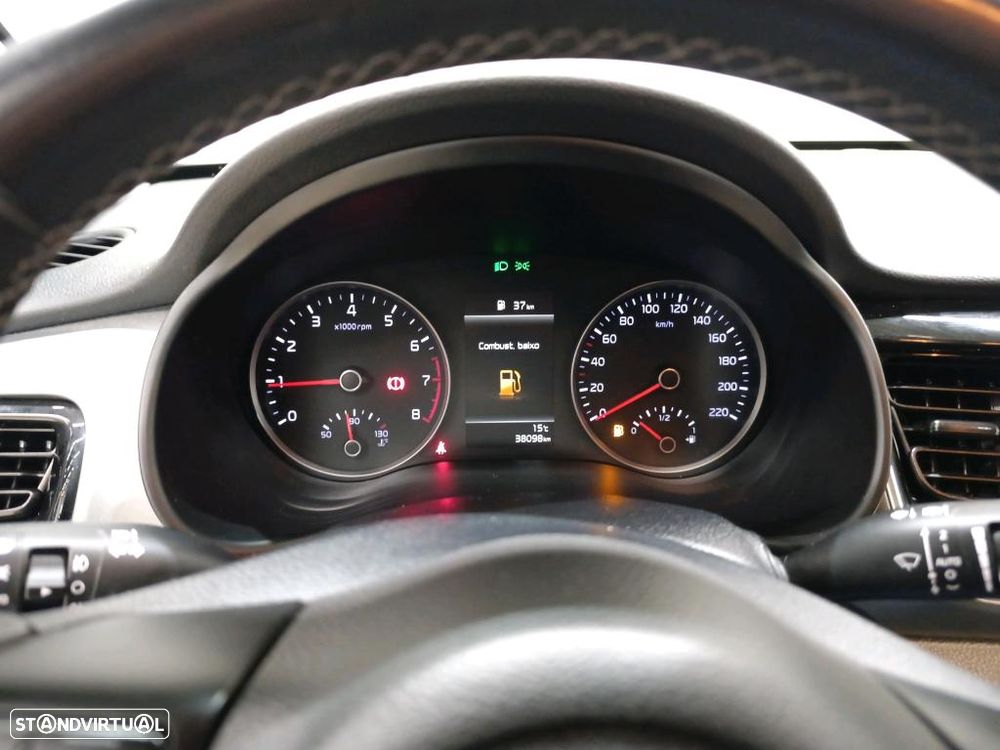 Kia Stonic 1.0 T-GDI Wave - 6