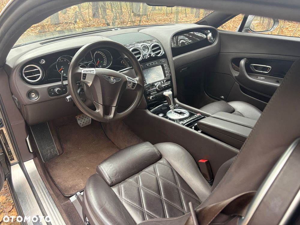 Bentley Continental GT - 7