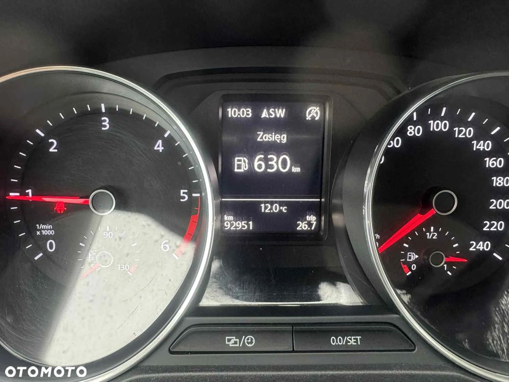Volkswagen Polo 1.4 TDI Blue Motion Technology DSG Lounge - 11