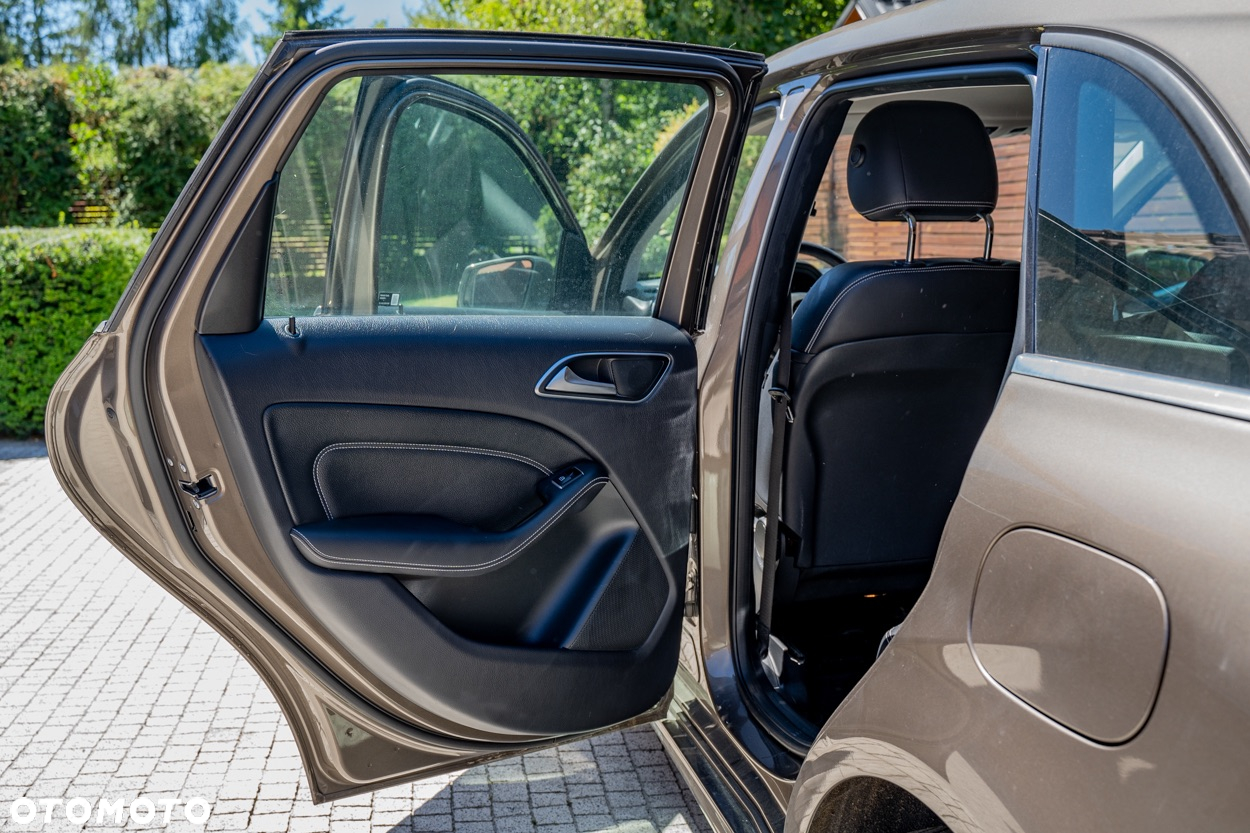 Mercedes-Benz Klasa B 200 CDI - 13