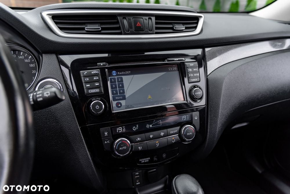 Nissan X-Trail 2.0 dCi ALL-MODE 4x4i Xtronic Tekna - 36