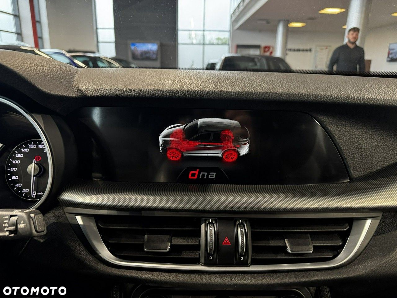 Alfa Romeo Stelvio - 29