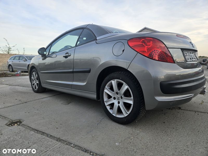 Peugeot 207 1.6 VTi Sporty - 11