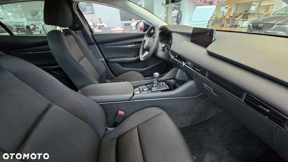 Mazda 3 - 7