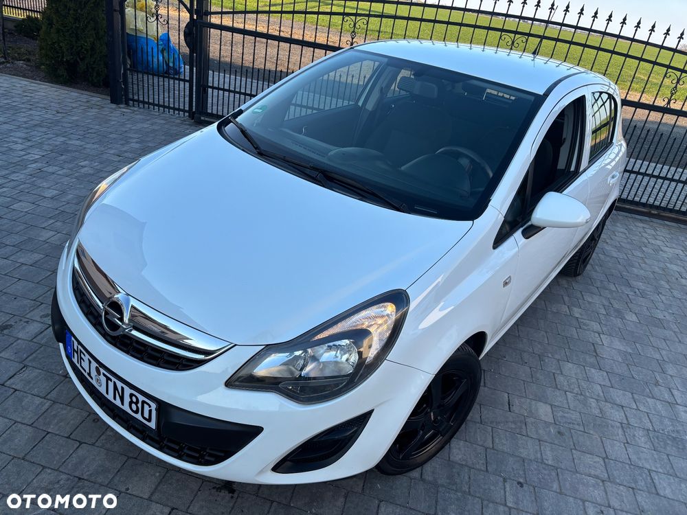 Opel Corsa 1.2 16V Essentia - 31