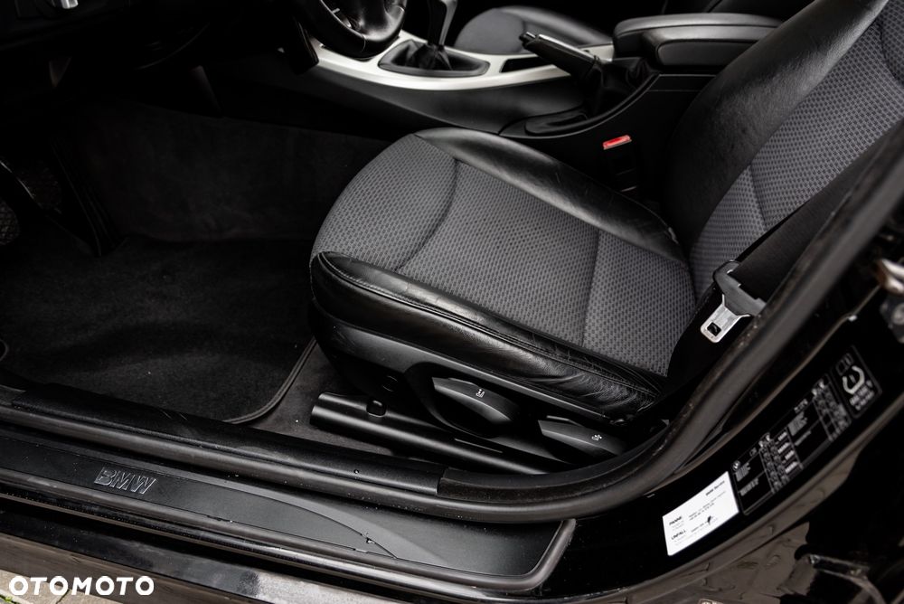 BMW Seria 3 2009