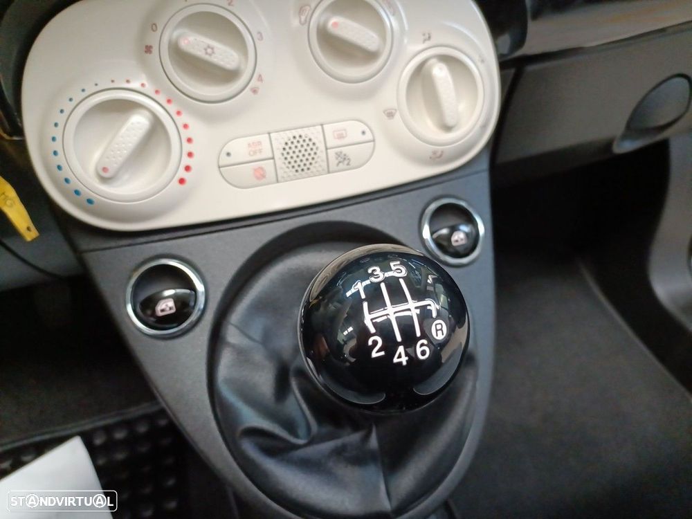 Fiat 500C 1.0 Hybrid Lounge - 13