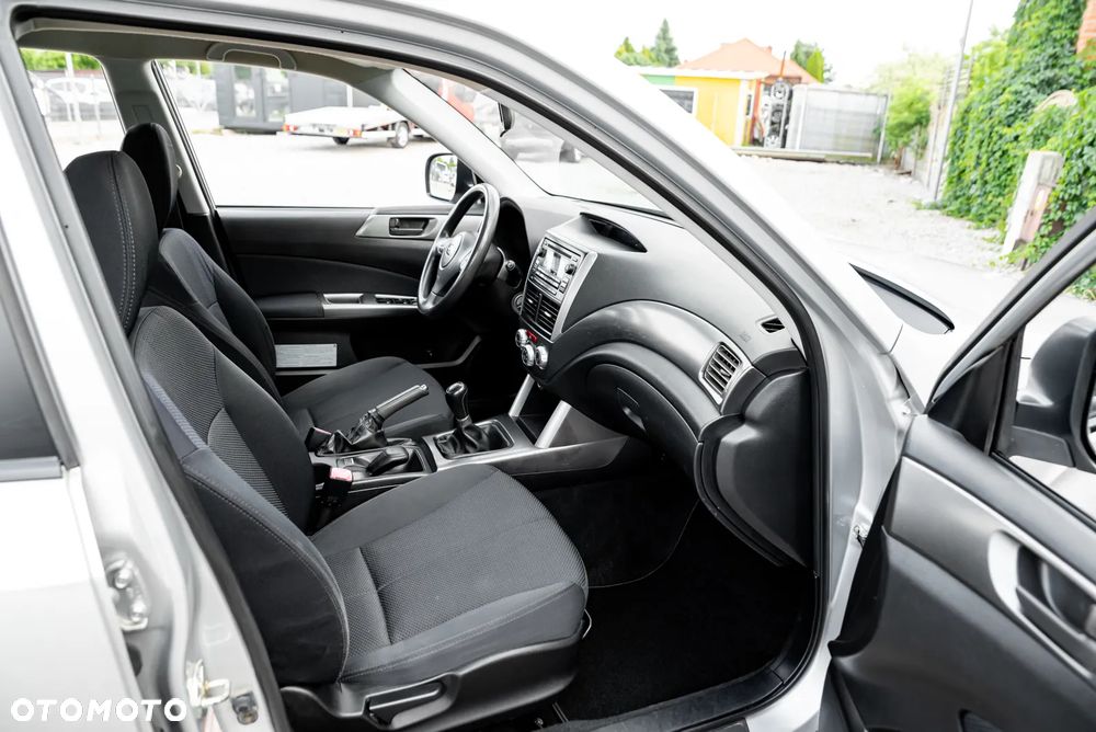 Subaru Forester 2.0X Comfort - 25