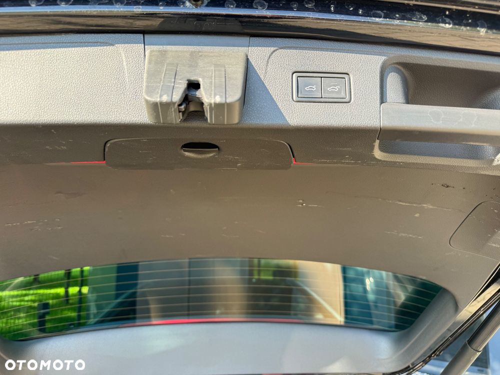 Volkswagen Passat 2.0 TDI EVO Elegance DSG - 29