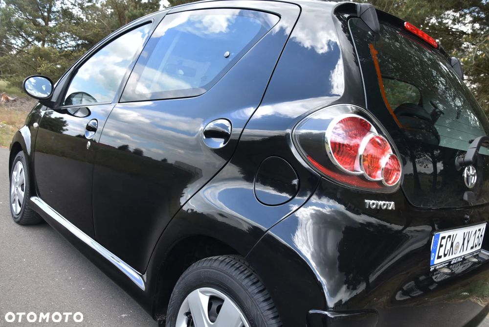 Toyota Aygo 1.0 VVT-i Luna EU5 - 18