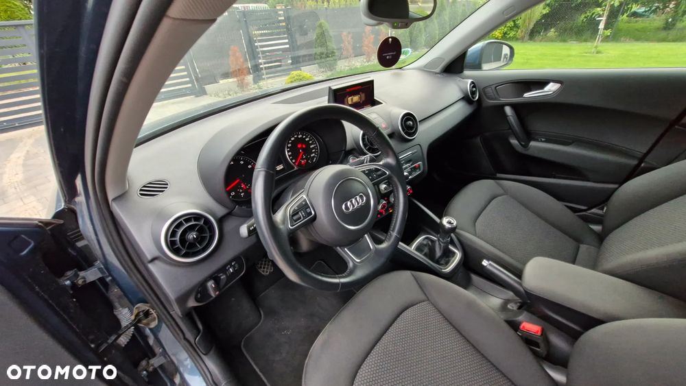 Audi A1 Sportback 1.4 TFSI design - 9