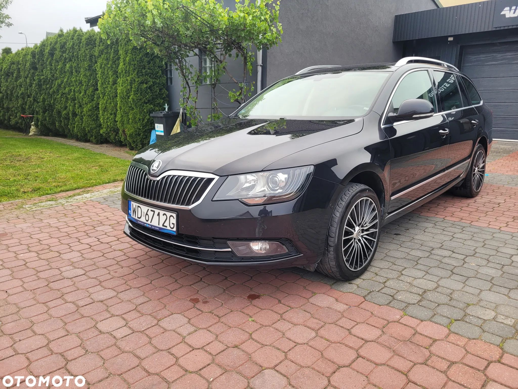 Skoda Superb 2.0 TDI 4x4 Platinum DSG - 1