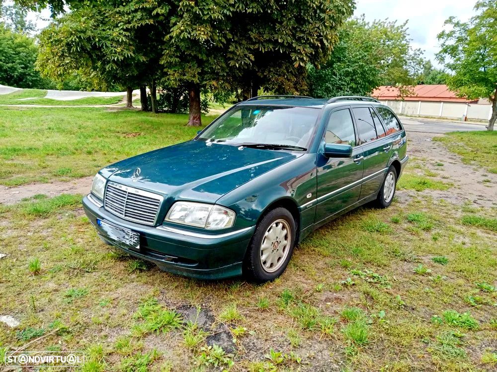 Mercedes-Benz C 220 - 1