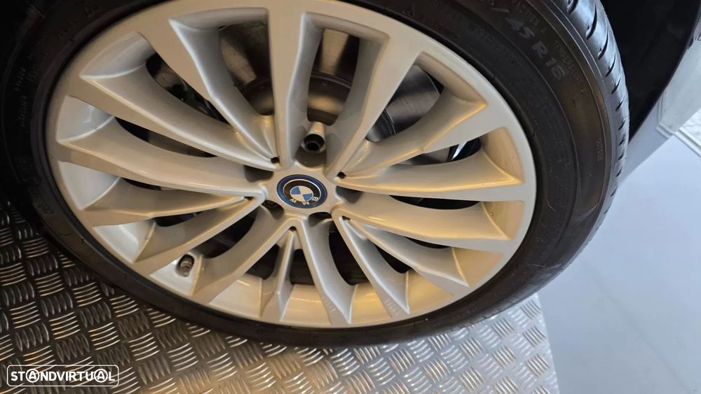 BMW 530 e iPerformance Line Luxury - 35