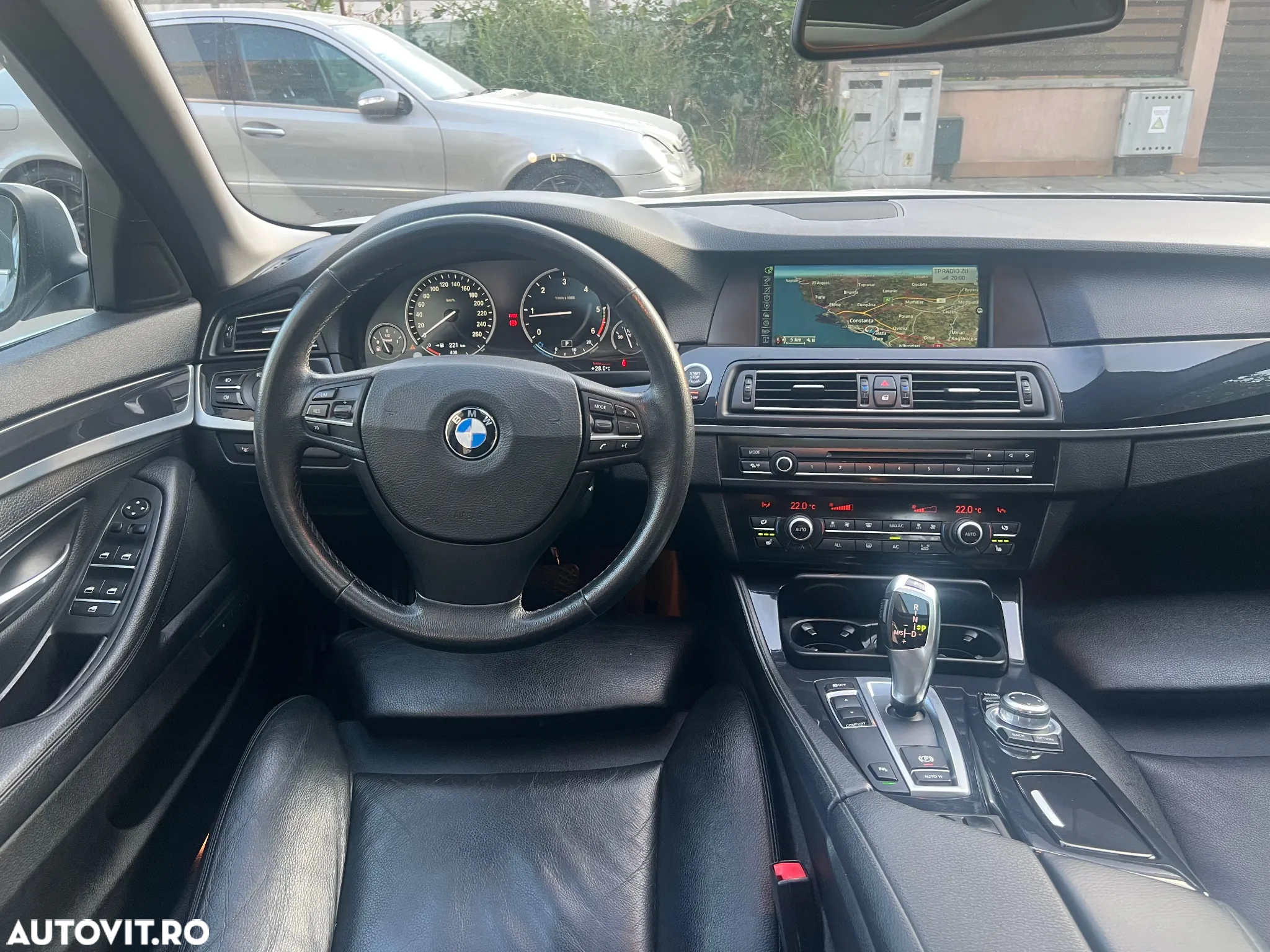 BMW Seria 5 520d - 6
