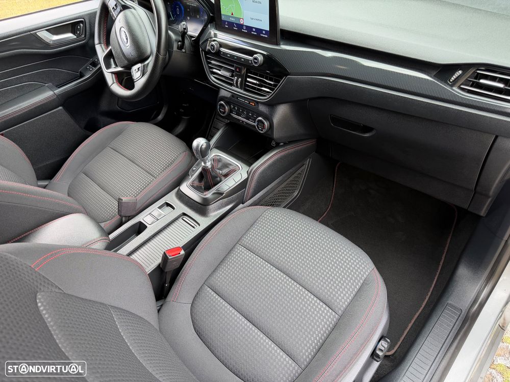 Ford Kuga 1.5 EcoBoost ST-Line - 9
