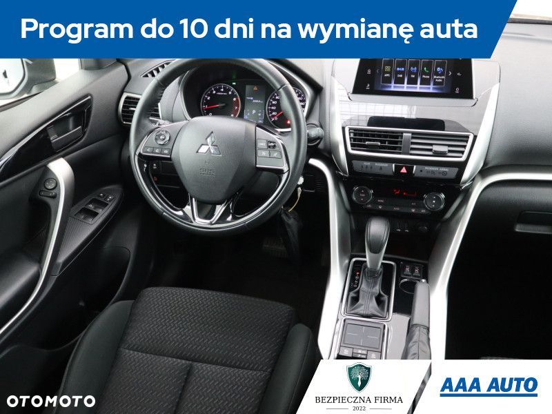 Mitsubishi Eclipse Cross - 9