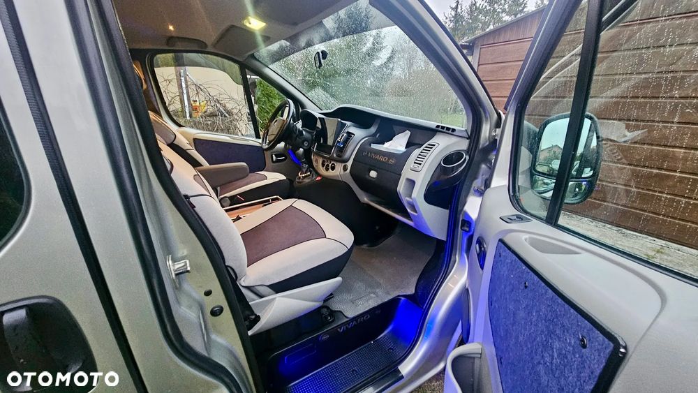 Opel Vivaro L2H1 2.9t - 12