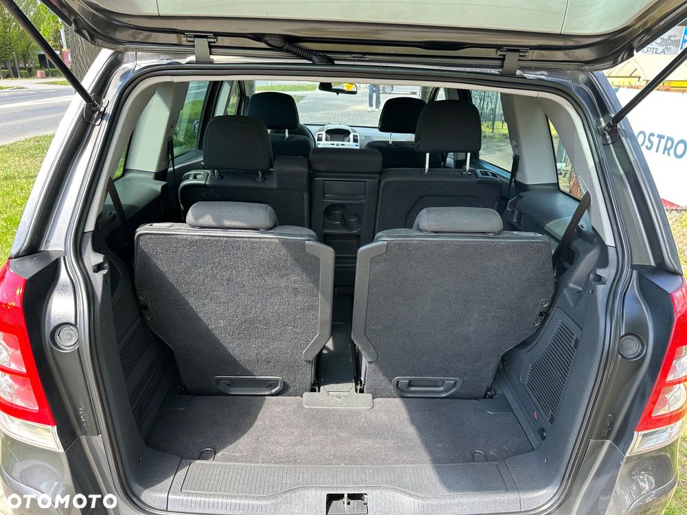 Opel Zafira 1.6 Innovation - 27