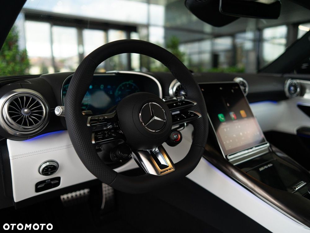 Mercedes-Benz AMG GT - 18