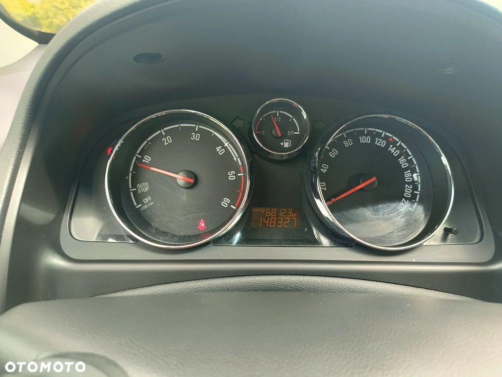 Opel Antara 2.2 CDTI 4x4 ecoFLEX Start/Stop Design Edition - 8