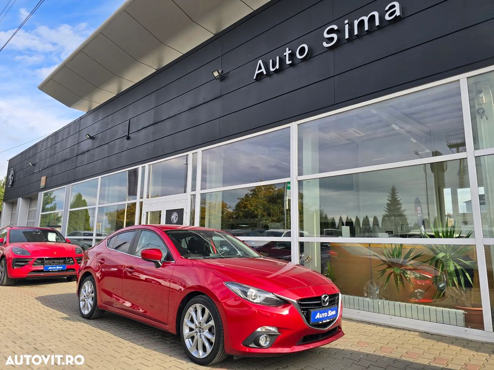 Mazda 3 G120 Revolution - 1
