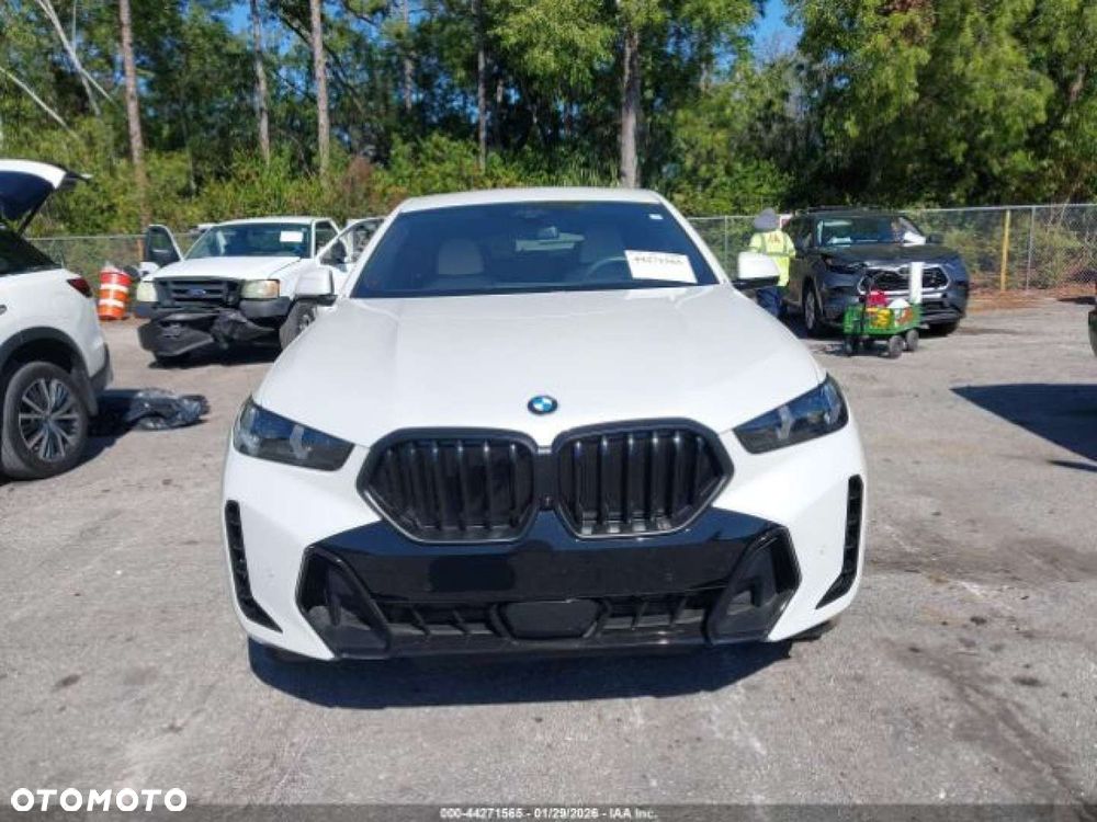BMW X6 - 8
