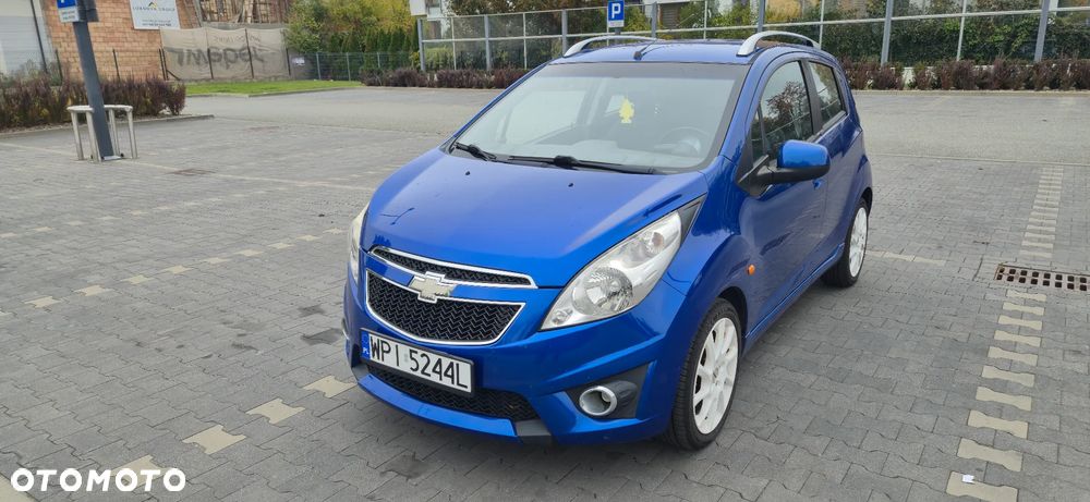 Chevrolet Spark 2011 photo 2
