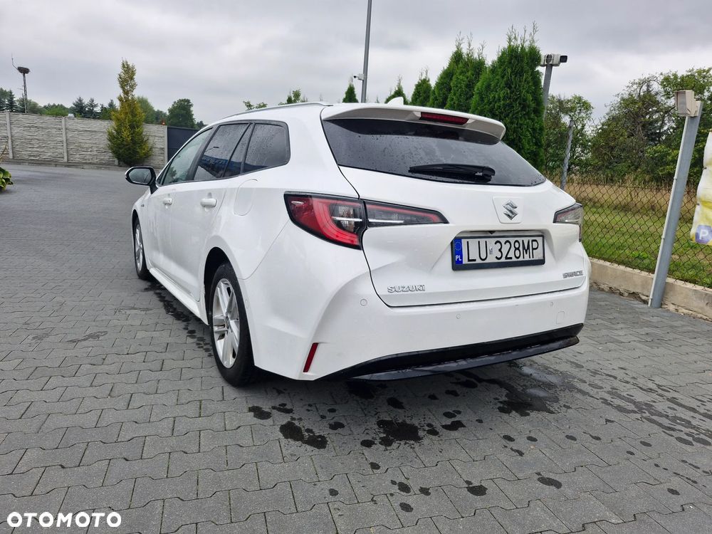 Suzuki Swace 1.8 Hybrid Elegance CVT - 11