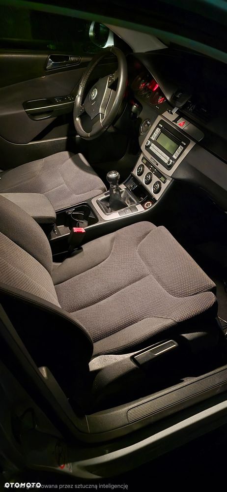 Volkswagen Passat 2.0 TDI 4Mot Comfortline - 18