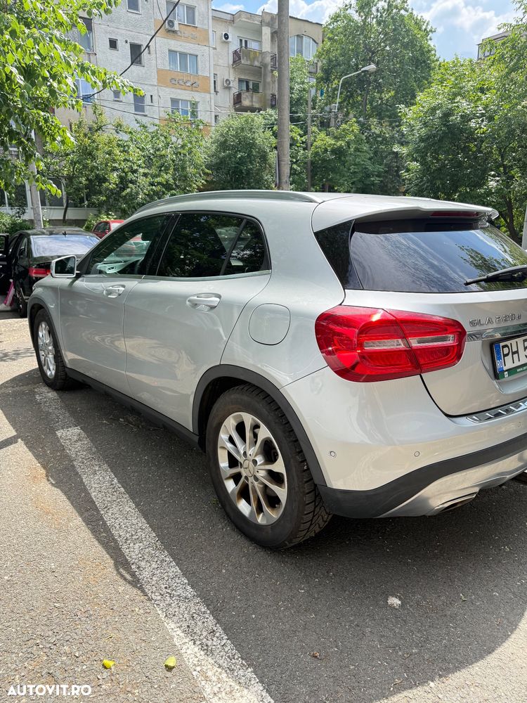Mercedes-Benz GLA 220 d 4MATIC Aut. - 5