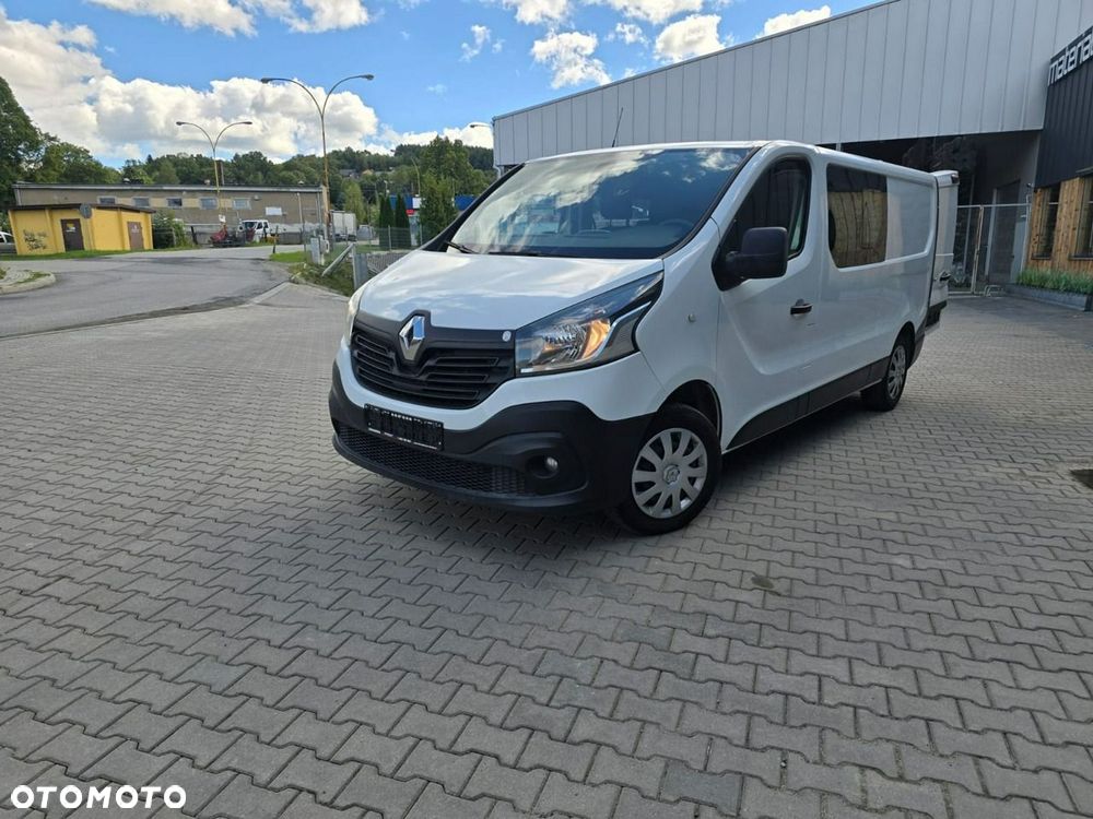 Renault Trafic - 2