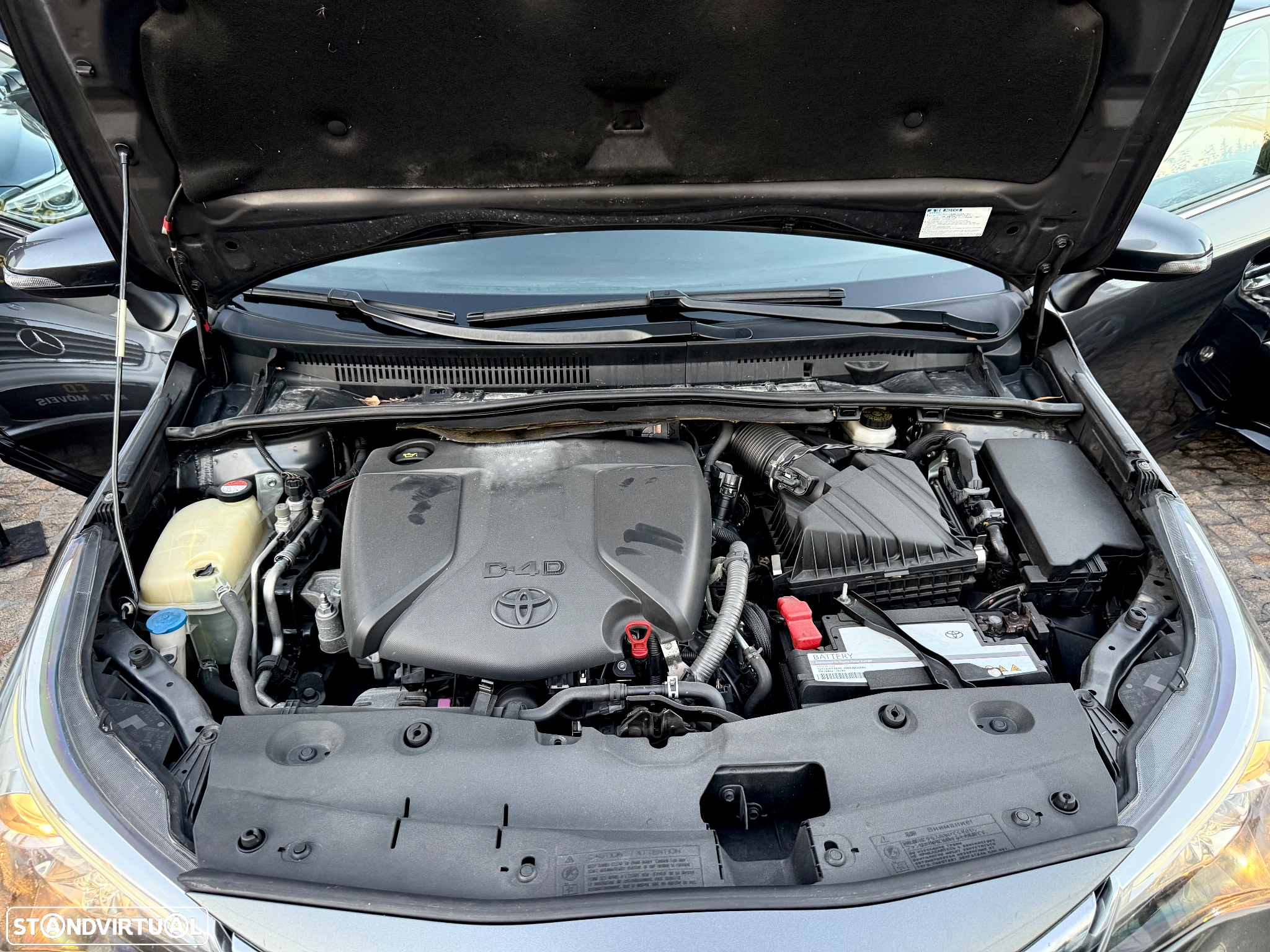Toyota Avensis SD 1.6 D-4D Luxury+GPS - 52