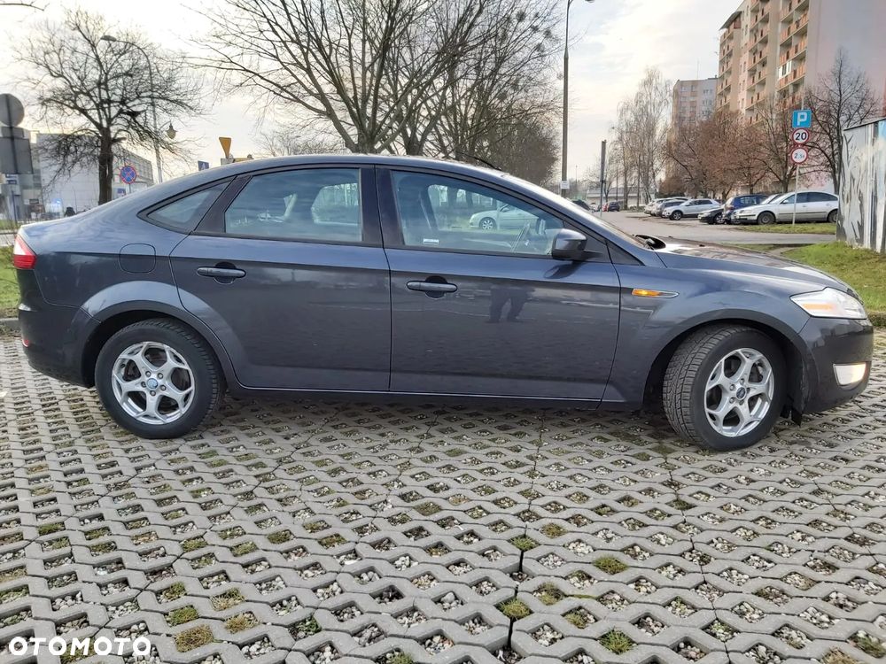 Ford Mondeo 1.8 TDCi Trend - 26