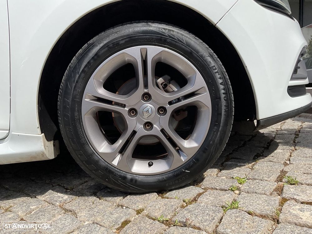 Renault Clio Sport Tourer 1.5 dCi GT Line EDC - 20