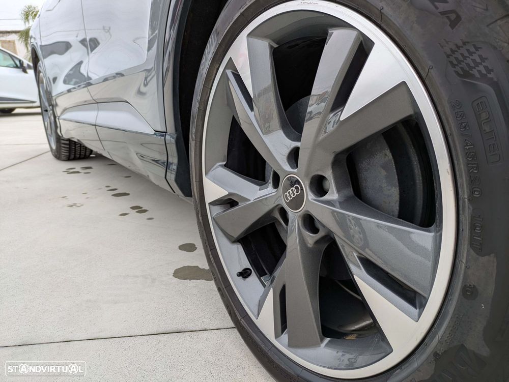 Audi Q4 e-tron 40 82 kWH - 7