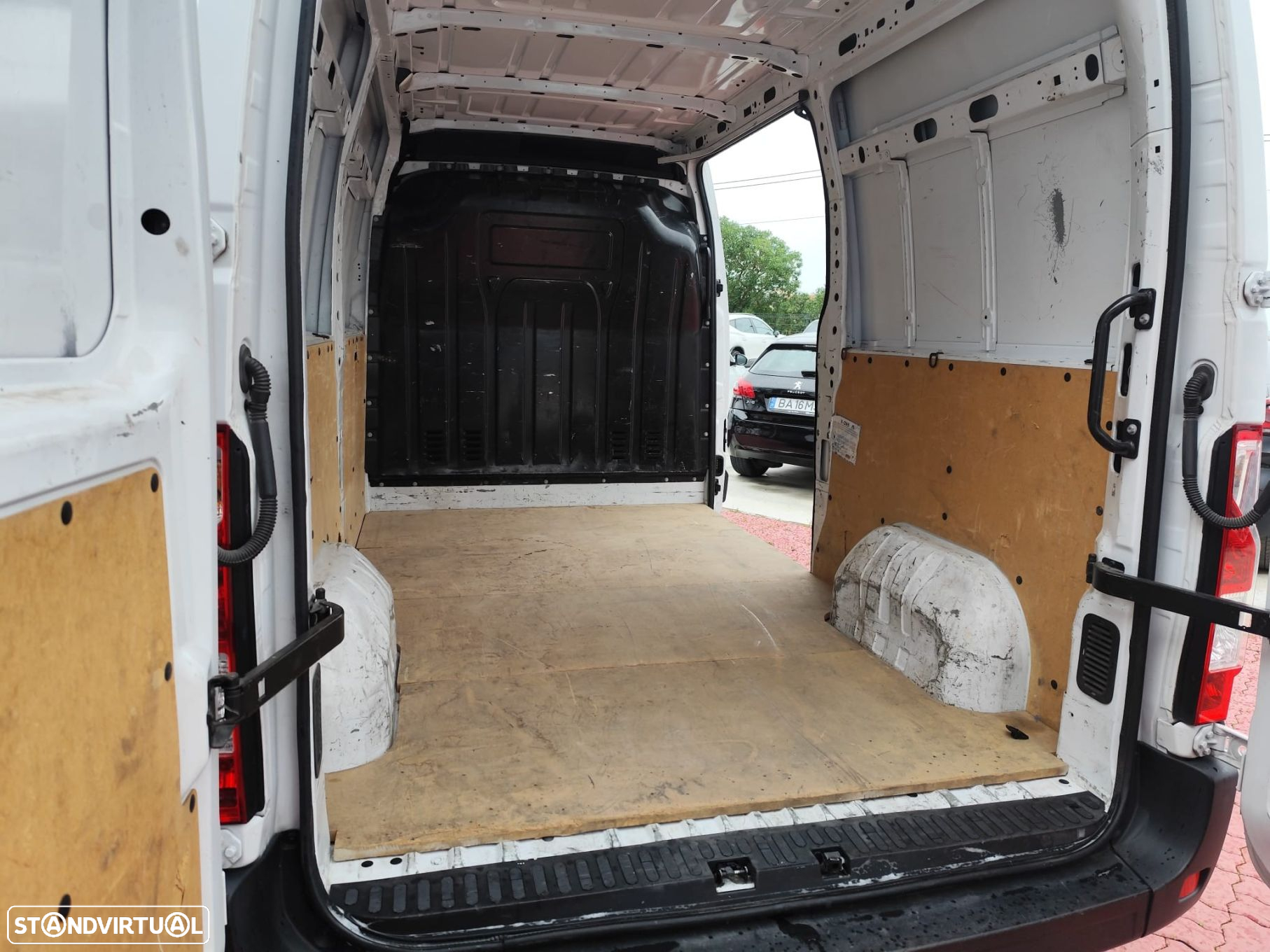 Renault Master - 10