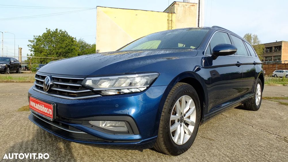Volkswagen Passat Variant 2.0 TDI SCR DSG BlueMotion Comfortline - 2