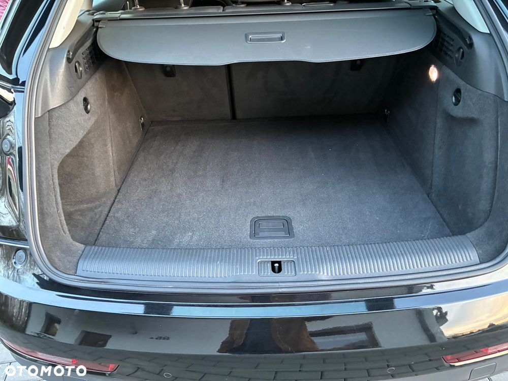 Audi Q3 2.0 TDI S tronic - 9