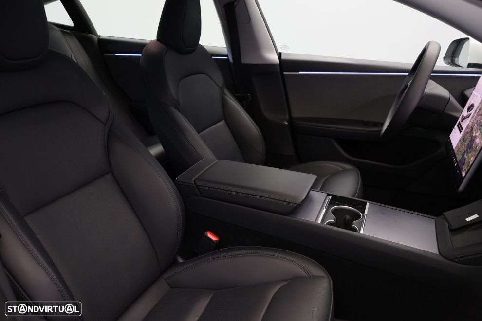 Tesla Model 3 Tração Traseira Standard - 23