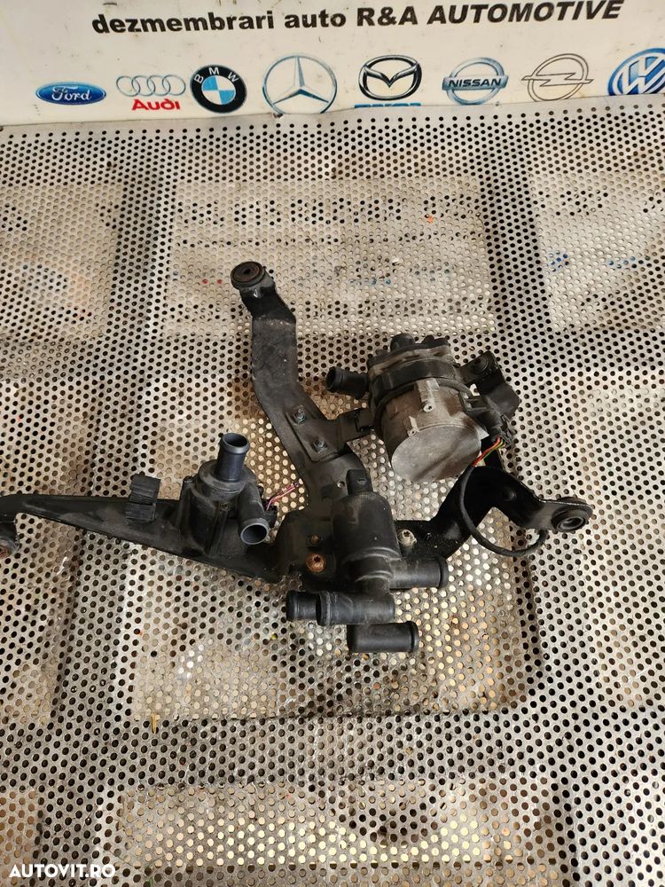 Pompa Secundara Auxiliara Suplimentare Apa Audi A6 4G C7 A8 2.0 4.0 FSI TFSI Cod 8KB - Dezmembrari - 1
