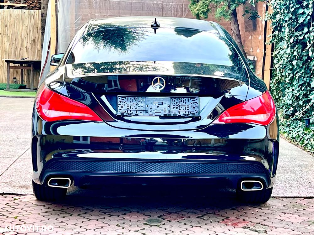 Mercedes-Benz CLA 180 AMG Line - 6