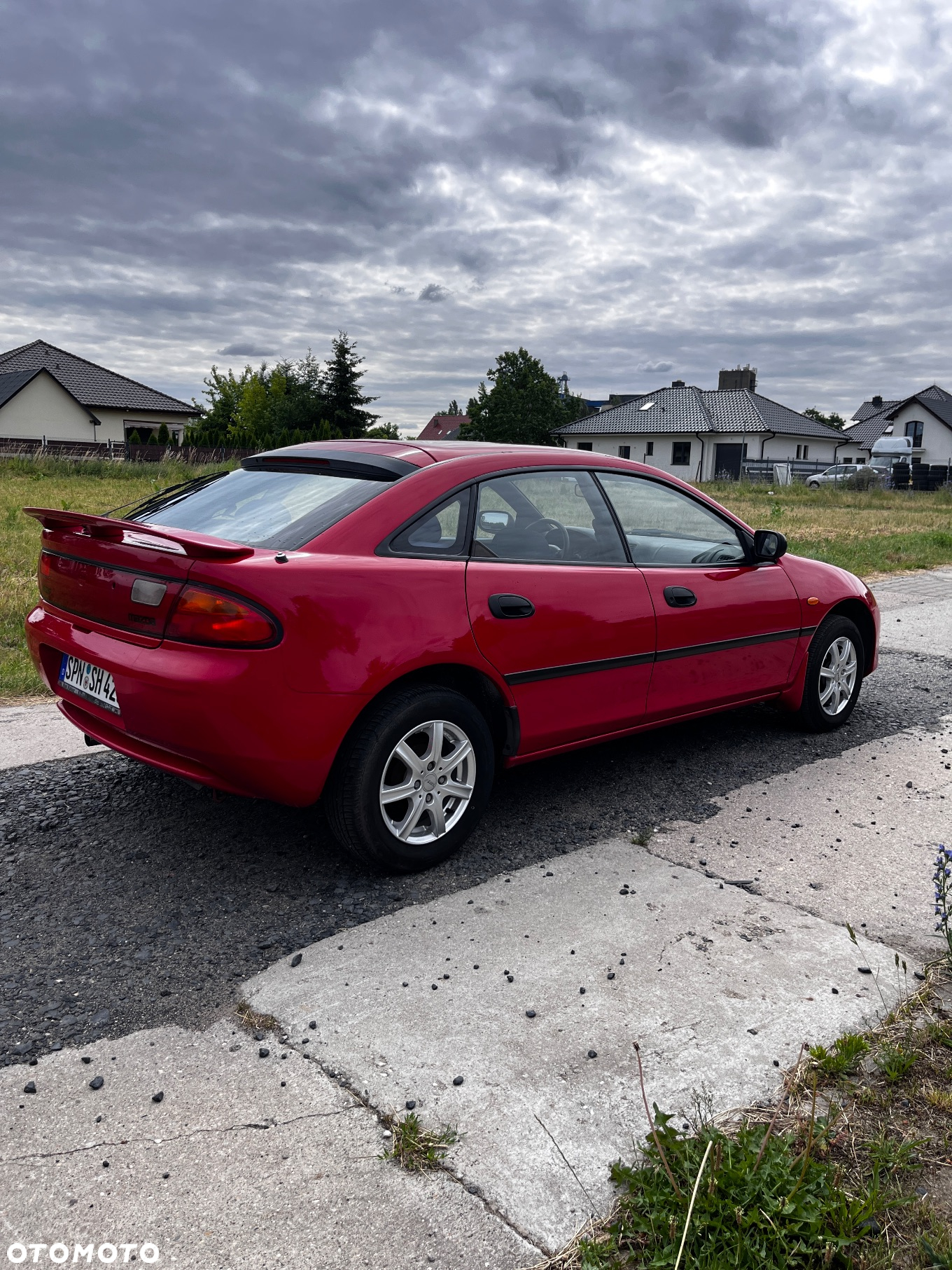 Mazda 323F 1.5 Exclusive - 4