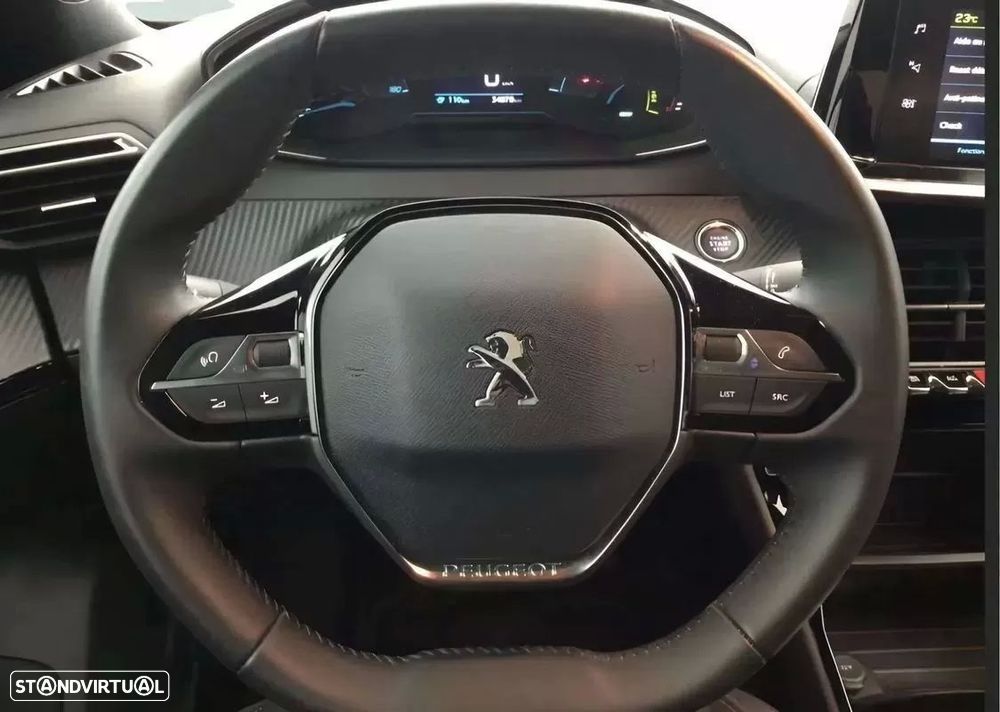 Peugeot e-2008 - 10